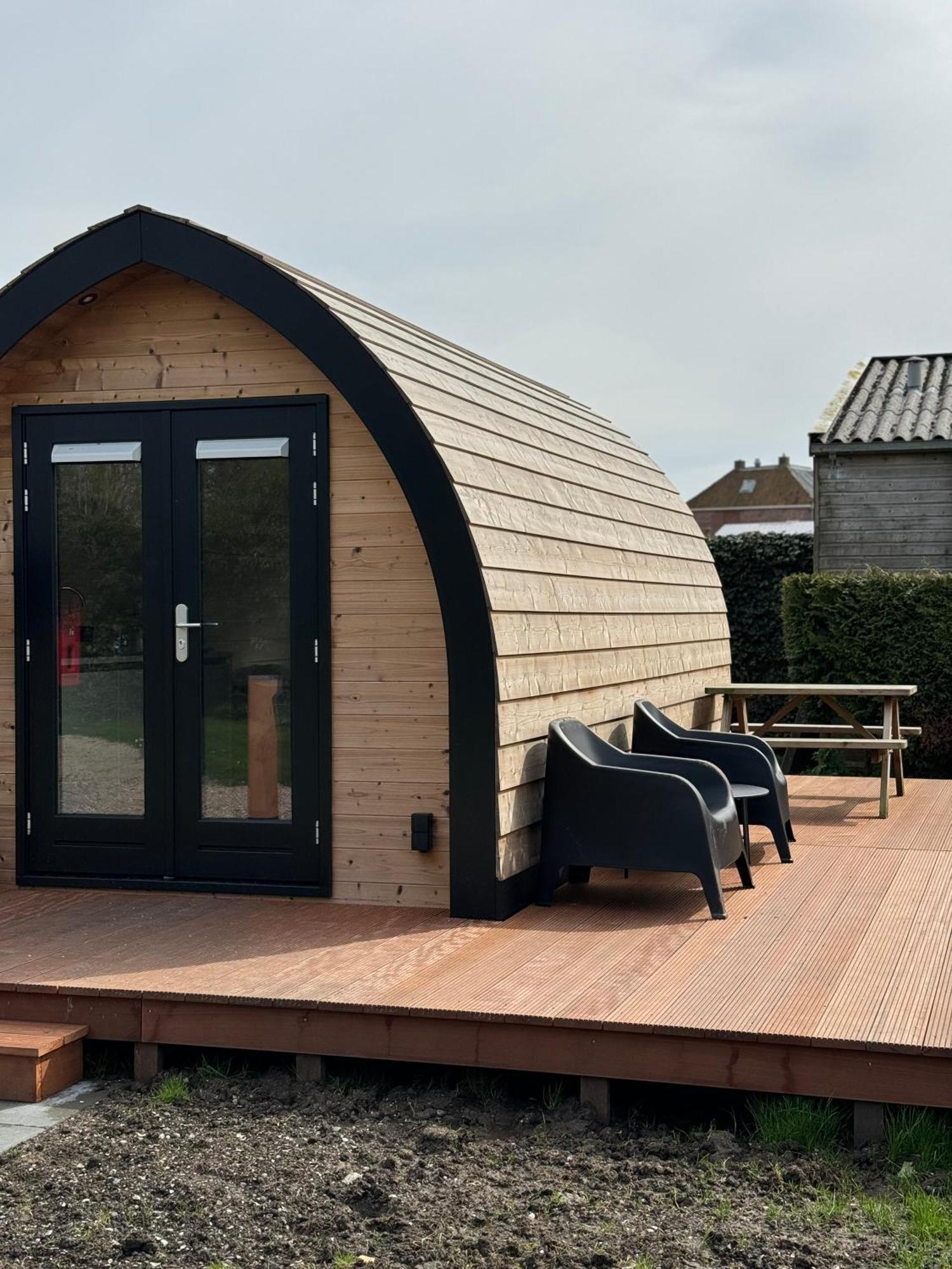 Camping Zee Van Tijd Holwerd Exterior photo